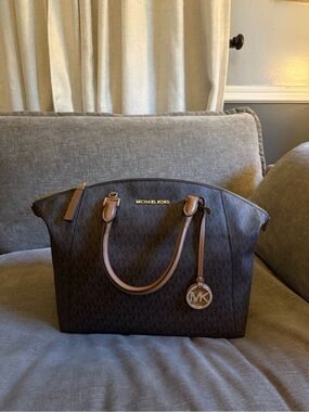 Michael Kors Tote NWOT
